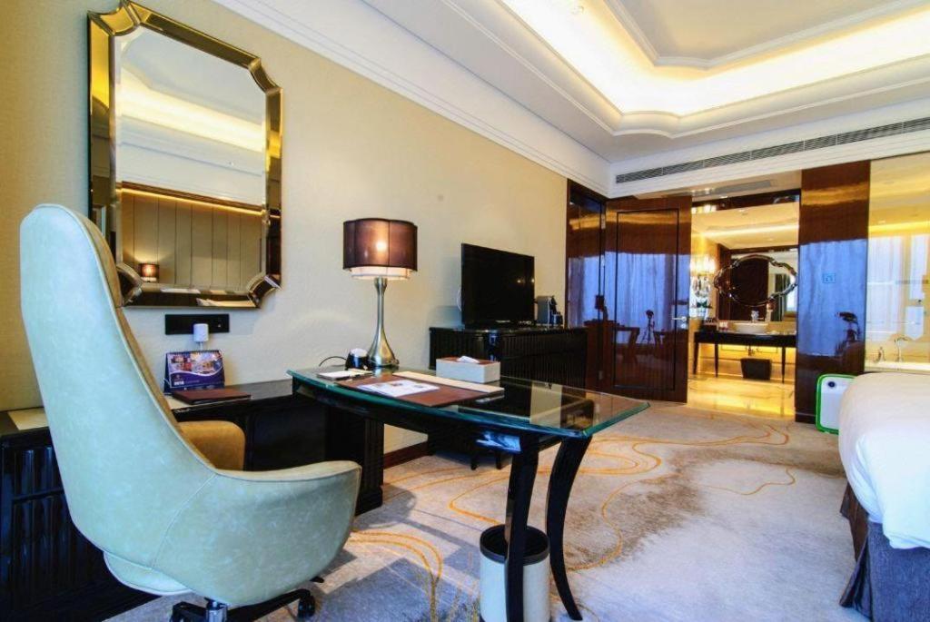 Wyndham Grand Plaza Royale Xianglin Shaoyang Hotel Exterior foto
