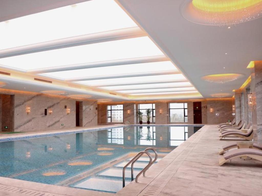 Wyndham Grand Plaza Royale Xianglin Shaoyang Hotel Exterior foto